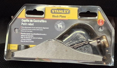 Stanley No. 12-220 block plane - open box