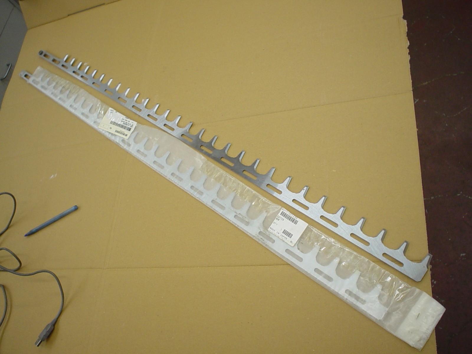 Blades Upper Lower Set Fits Shindaiwa
