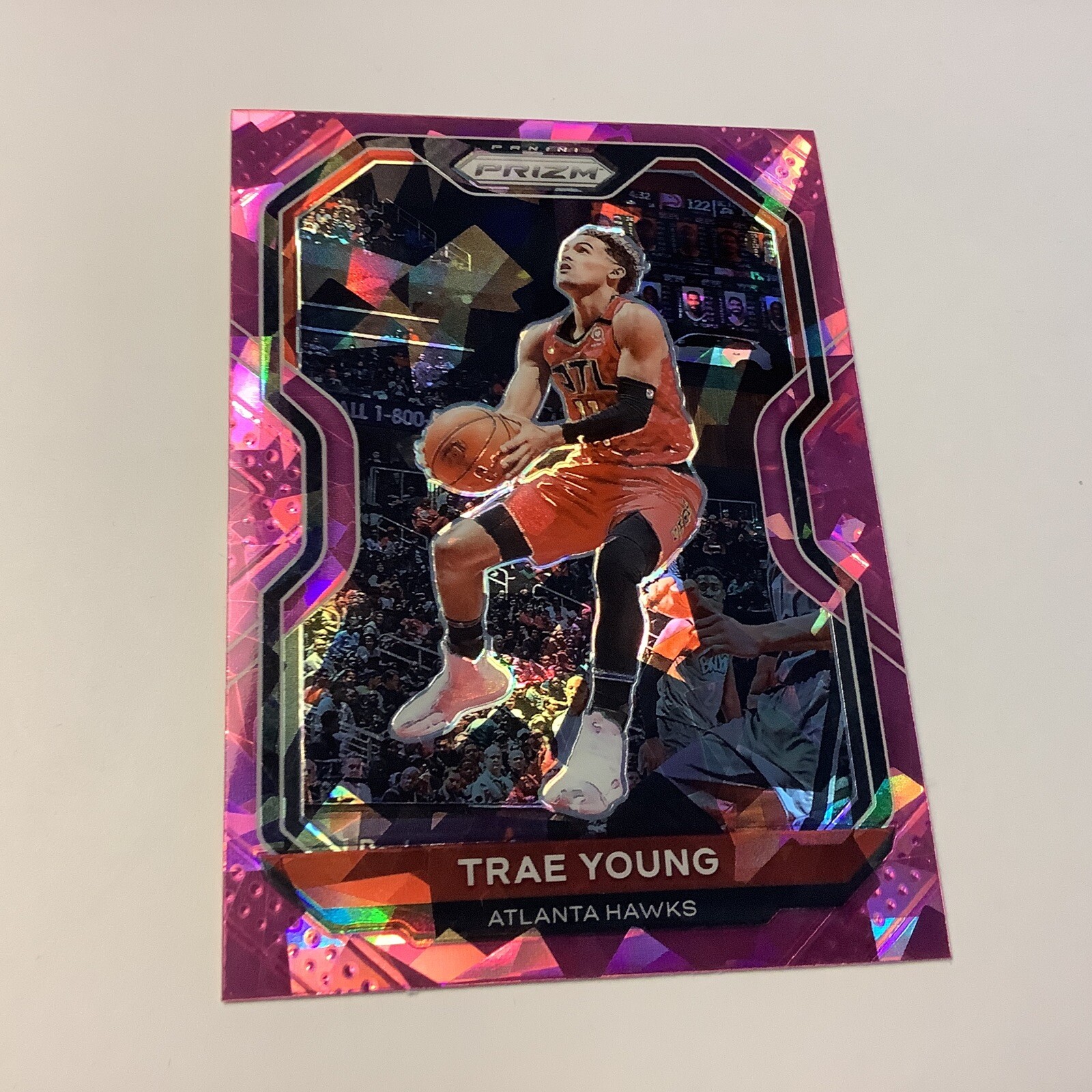 TRAE YOUNG 2020-21 PINK Cracked Ice PRIZM #64Â Atlanta Hawks d