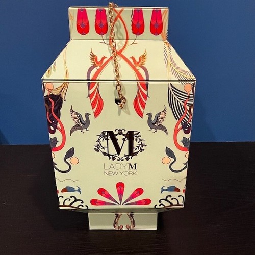 Lady M Boutique Mid-Autumn Festival Moon Cake 2020 Lanterna LE Over Moon Netflix - Foto 6 di 13