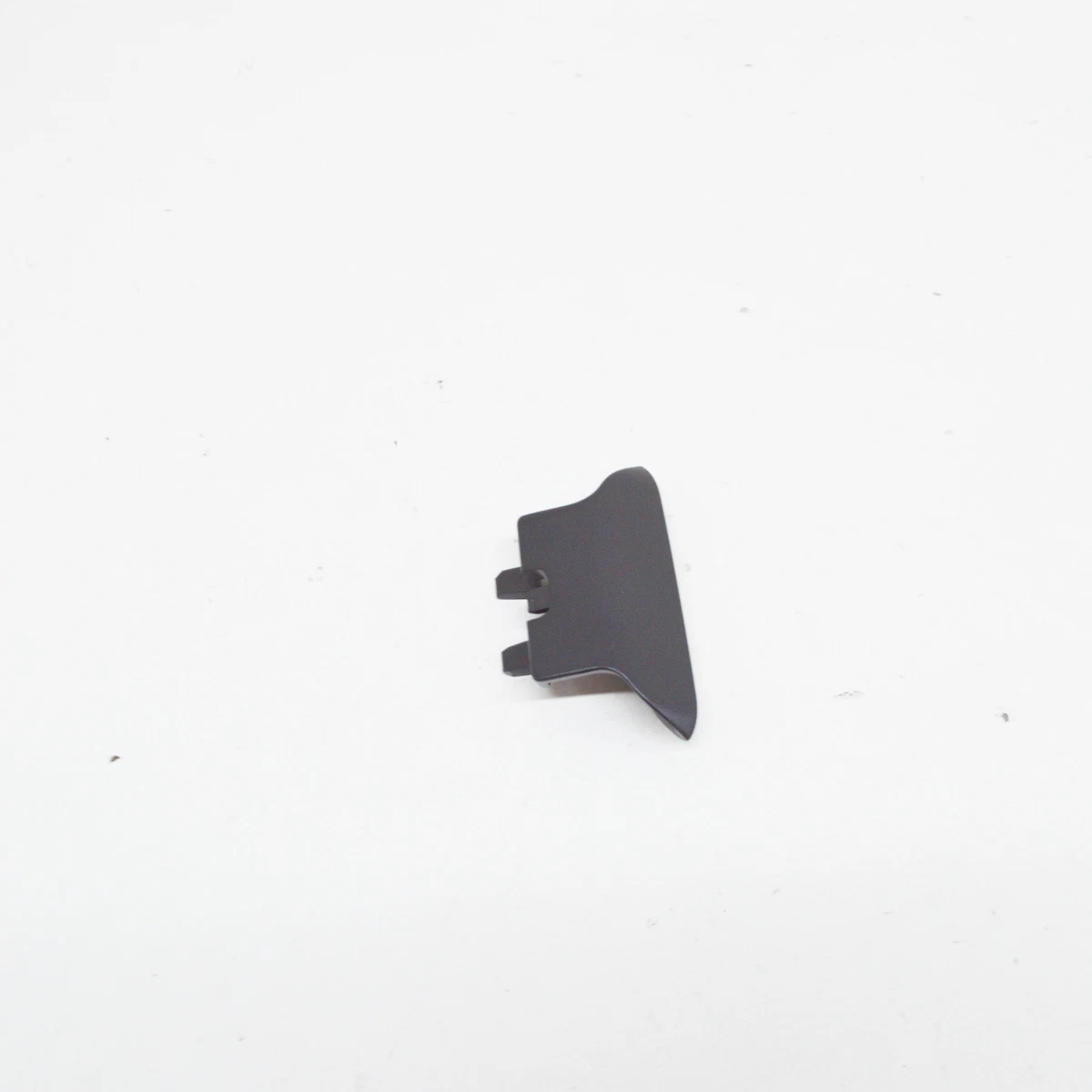 VOLVO S60 MK2 Innenkonsolenarmlehnenabdeckungstaste 39862236 NEUES 