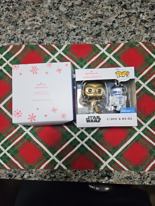 Hallmark Ornaments Funko POP! 2022 Star Wars C-3PO and R2-D2 Chase Gold