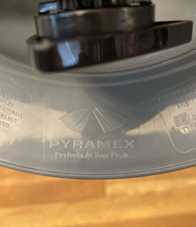 Sombrero duro de ala completa Pyramex RIDGELINE con suspensión de 4 puntos - Casco gris pizarra Foto 2 de 3