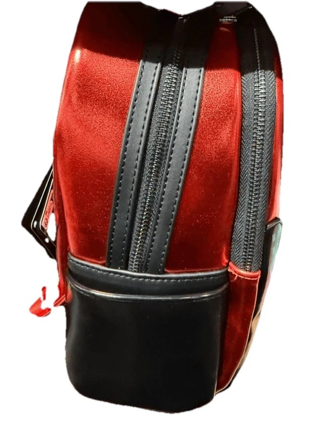 Mini Mochila Loungefly Metálica Disney Pixar Increíbles Foto 3 de 4