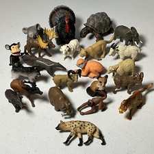 Large Lot 22 Wild Animal Figures Plastic Collectible Toys Safari Zoo Farm