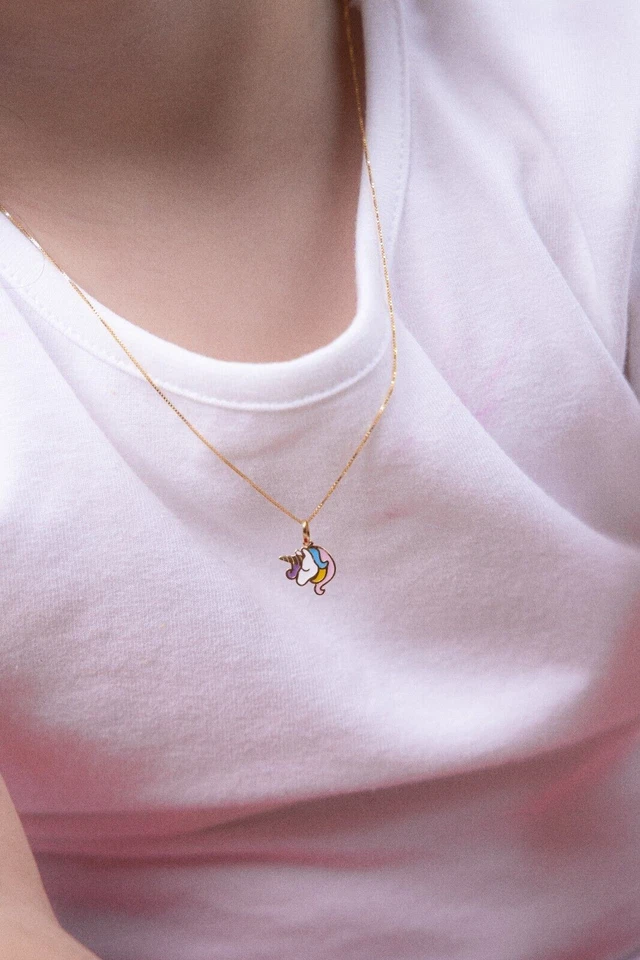 Dije unicornio oro 18K para cadena mujer, niña, unisex Foto 2 de 4