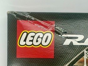 LEGO Racers 8672 - Ferrari Finish Line (2006), NEW