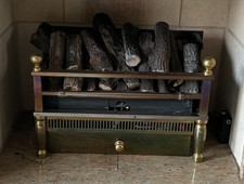 Gazco  gas fire basket & driftwood effect loose logs & remote control