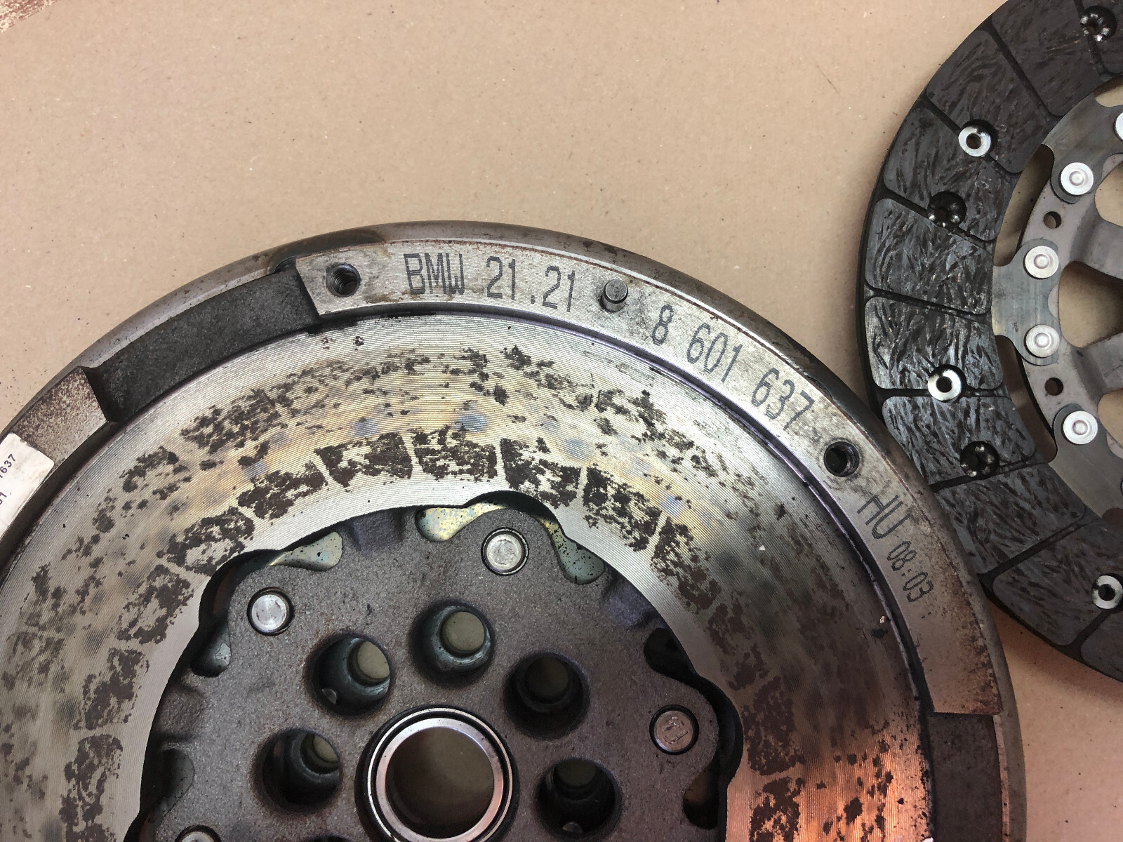 MINI F55 F56 F57 / 21218601637 / 8601637 / Zweimassenschwungrad  