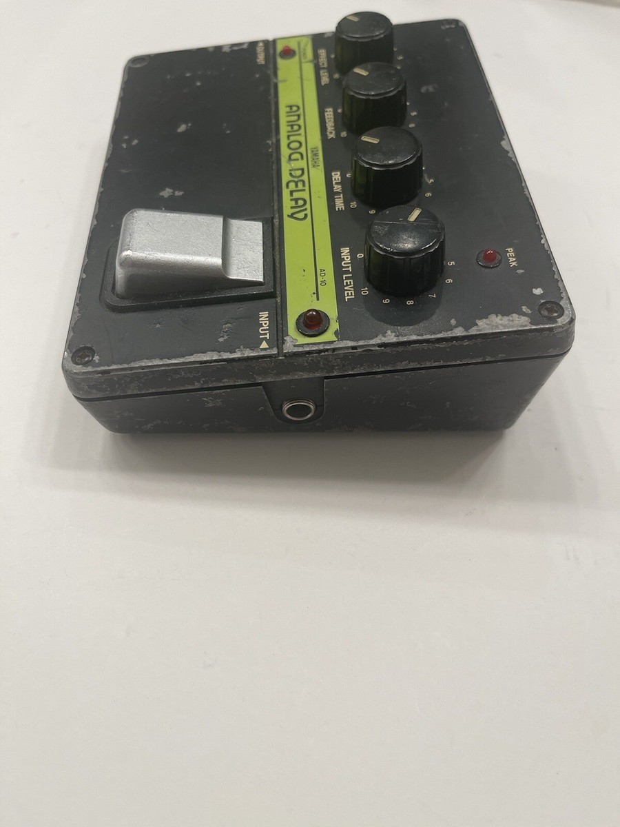 Yamaha AD-10 Analog Delay Echo Rare Vintage Guitar Effect Pedal