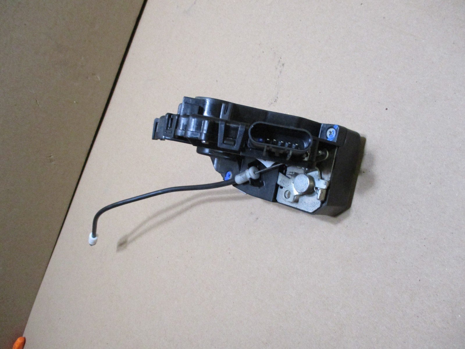 Picture 4 of 5