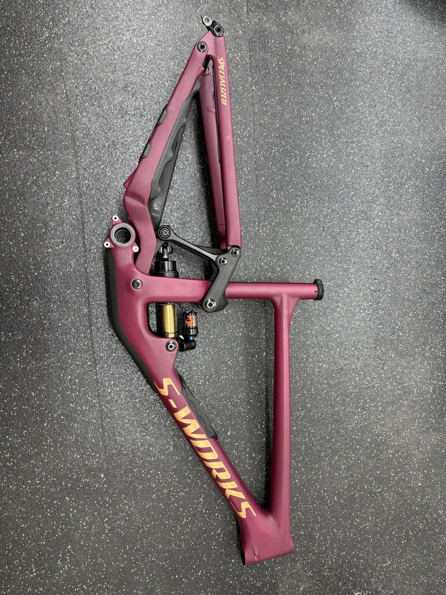 Specialized S-Works Enduro S-5, 170mm Travel, Full Carbon Specialized S-Works Enduro S-5, 170mm Travel, Full Carbon