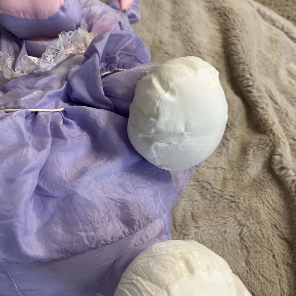 VTG. 1987 FISHER PRICE PLUSH PUFFALUMP PIG WITH DRESS, LAVENDER Pink Purple - Image 4 of 4