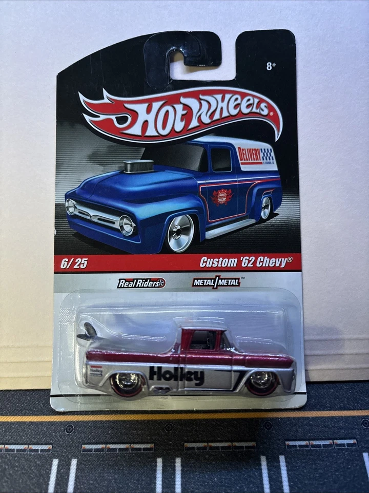 Hot Wheels Chevrolet Truck Lot (6) Silverado/ Custom 62 Chevy And More - Image 4 of 4