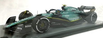 Spark Maßstab 1:18 18S956 - Aston Martin AMR23 F1 Team #14 2nd Canada GP 2023