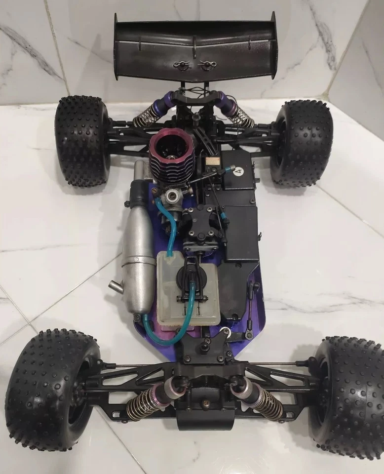 Kyosho DRX 2.0 1/9 GP 4WD Buggy Touring Car For Parts Or Repair - Image 3 of 4