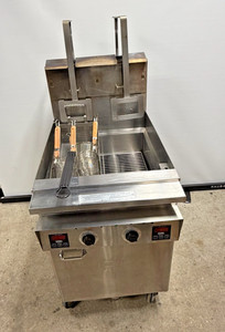 KEATING GAS PASTA COOKER 20PAST-BL BASKET LIFTSON CASTERS NATURAL GAS