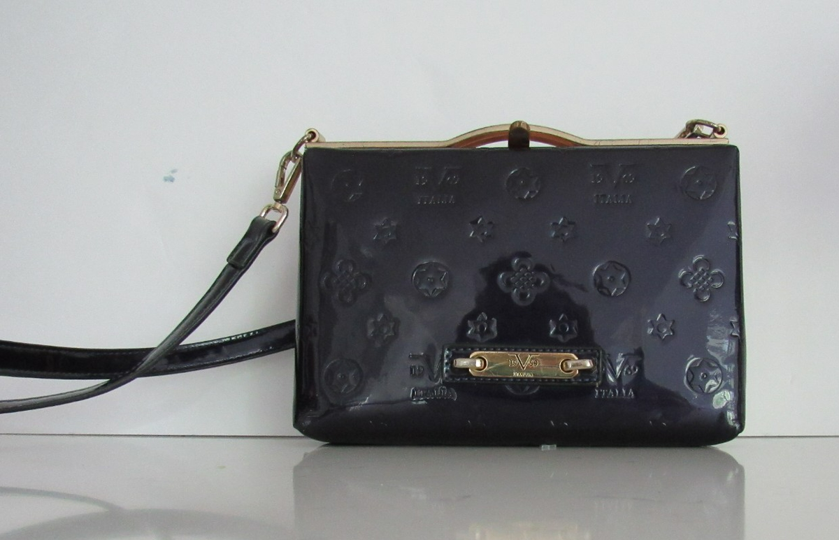 Versace 19V69 Abbigliamento Sportivo SRL Milano Italia Navy Logo