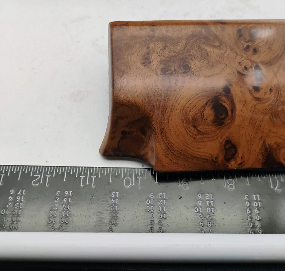 Panel de instrumentos GM 25605089 ajuste inferior 1994-96 Buick LeSabre nuevo de stock hecho en EE. UU. Foto 3 de 4