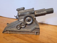 NICE VINTAGE 1930s MANOIL #200  SPRING LOADED CANNON  #2