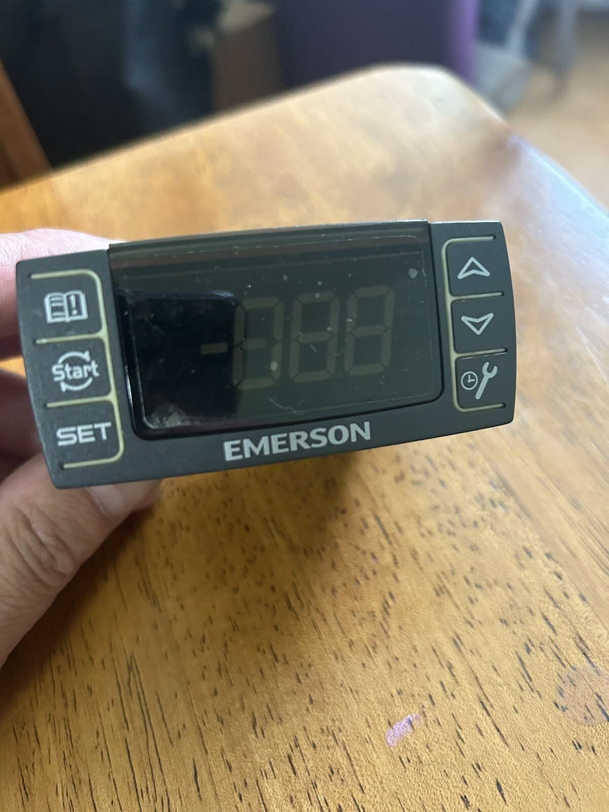 EMERSON Dixell XC10CX 5P01G Refrigerator Digital Temperature Controller