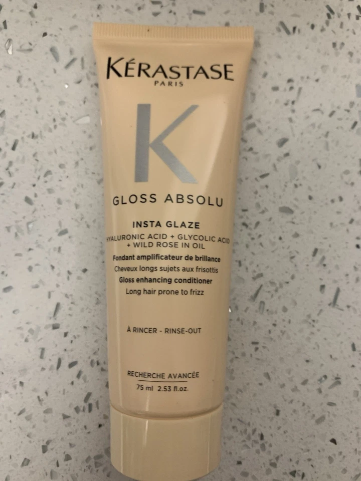 Kerastase Brillo Absolu Trio Set con Champú Acondicionador y Gotas Esmalte Foto 4 de 4