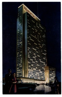 Chicago SCARCE artist rendering Stouffers Top of Rock on Prudential Bldg Ad PC