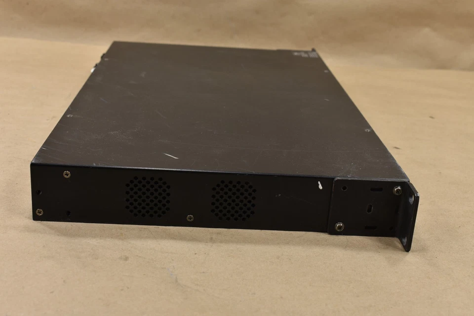 Tripp Lite B064-016-01-IPG ,16-Port NetDirector Cat5 IP KVM Switch - Image 4 of 4