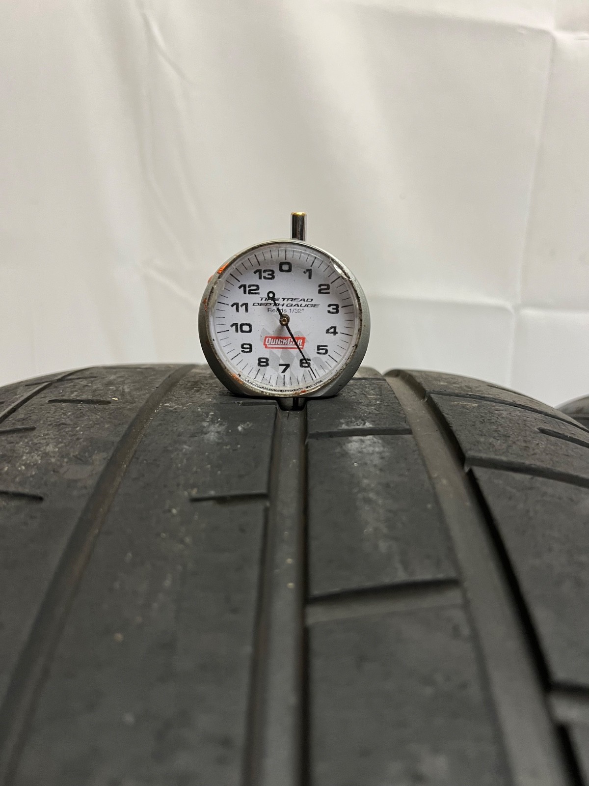 2 - NO REPAIRS 245/35ZR19 XL (93Y) Pirelli P Zero Trofeo R (MC2) McLaren - 1167