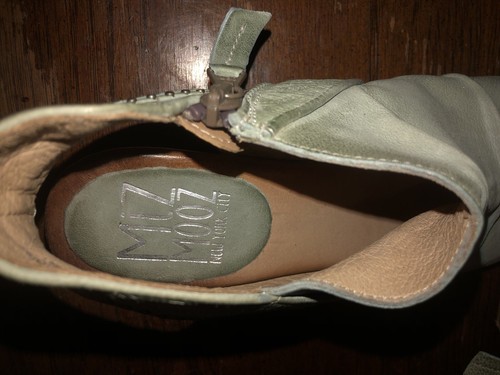 Miz Mooz Chase Size 9 Green Studded Wide Leather Slingback Peep Toe Sandals - Picture 13 of 16