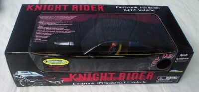 KITT & MICHAEL KNIGHT RIDER 1:15 Diamond Select Entertainment