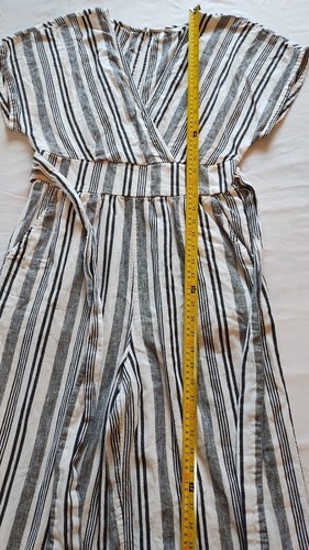 American Eagle Jumpsuit Women’s Size L Striped Pants Romper Short Sleeves V Neck - Picture 14 of 17