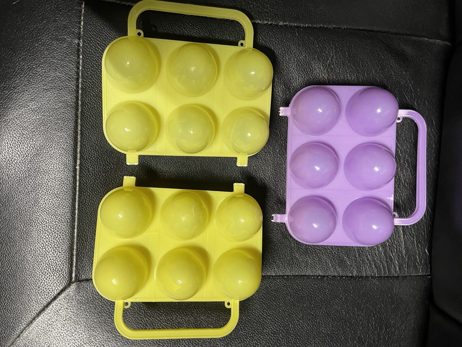 Jello Jiggler Egg Molds Yellow Purple Etched Lot of 3 One Broken Hinge