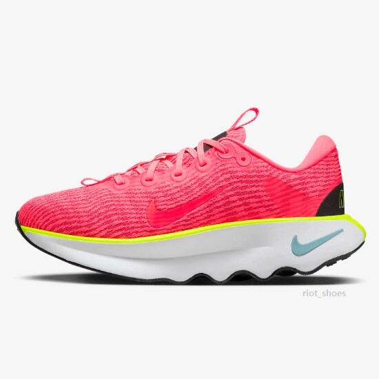 Nike Women's Motiva Walking Shoes Hot Punch (DV1238-602