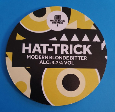 MAGIC ROCK Brauerei HATTRICK Pumpclip Real Ale Bier Abzeichen vorne Yorkshire