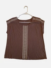 Garnet Hill Size S (4-6) / Embroidered Cropped Boxy Tee, Portobello, Crema