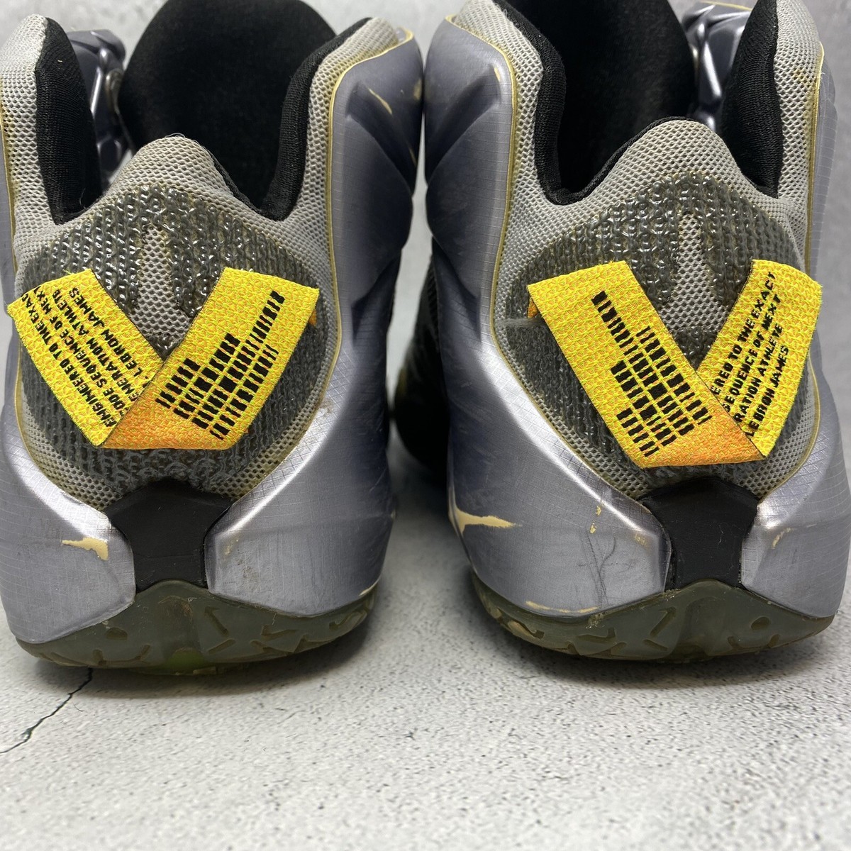 Nike LeBron XII 12 Flight Pack Sneaker Wolf Grey Citrus Nike LeBron XII 12 Flight Pack Sneaker Wolf Grey Citrus