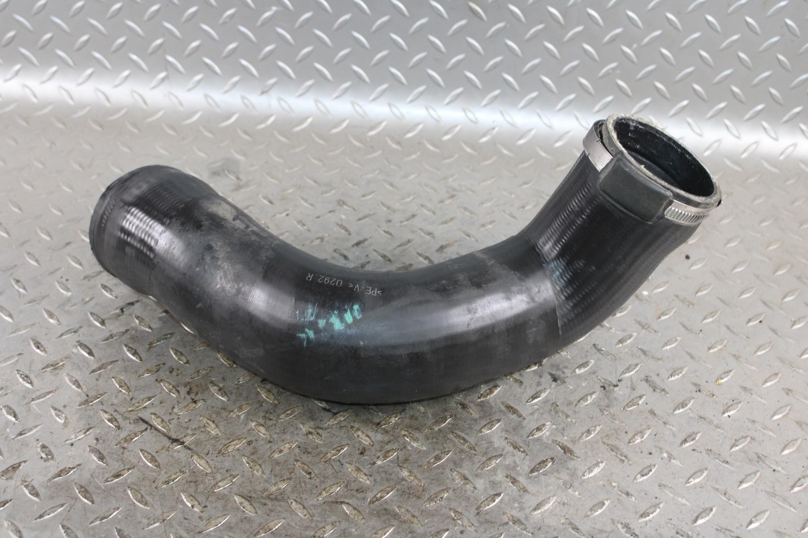 13-18 Flying Spur 6.0L Motor Engine Right RH Upper Charge Pipe Hose Unit OEM WTY