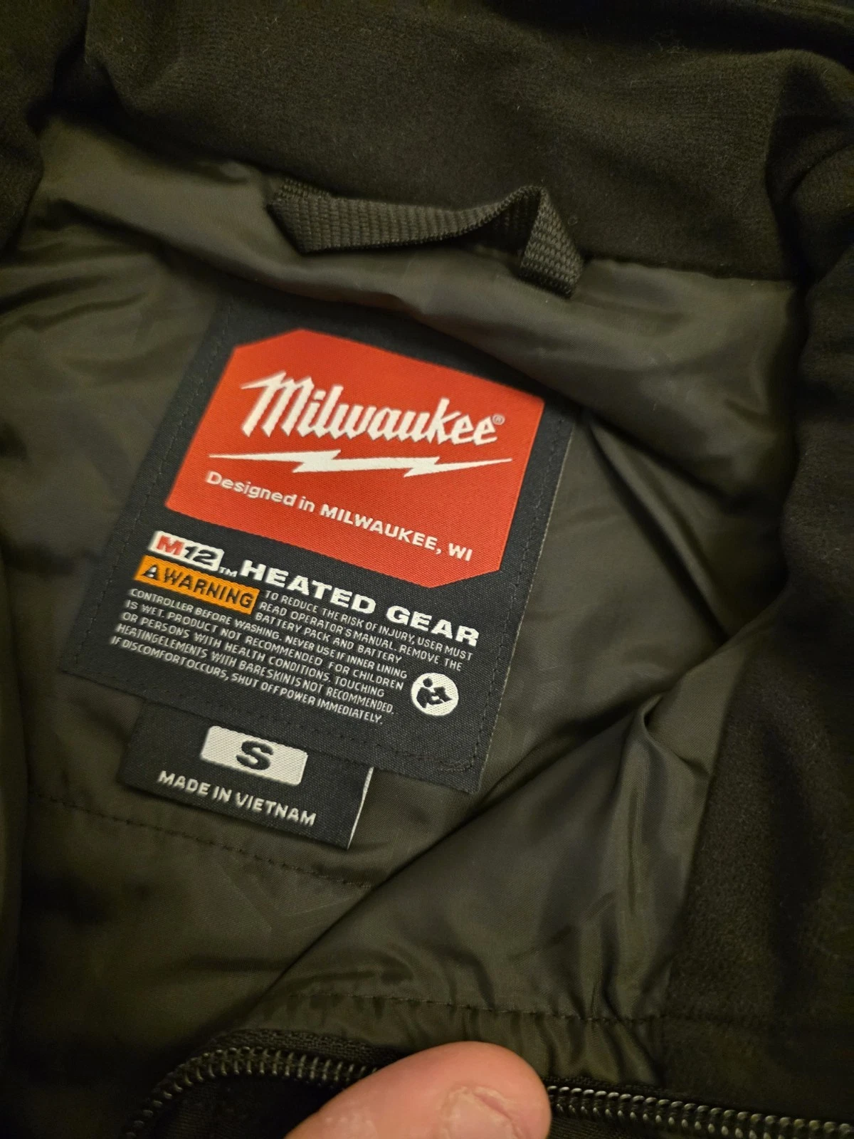 Milwaukee M12 US Size S Men's Heated Vest - Black  image 3
