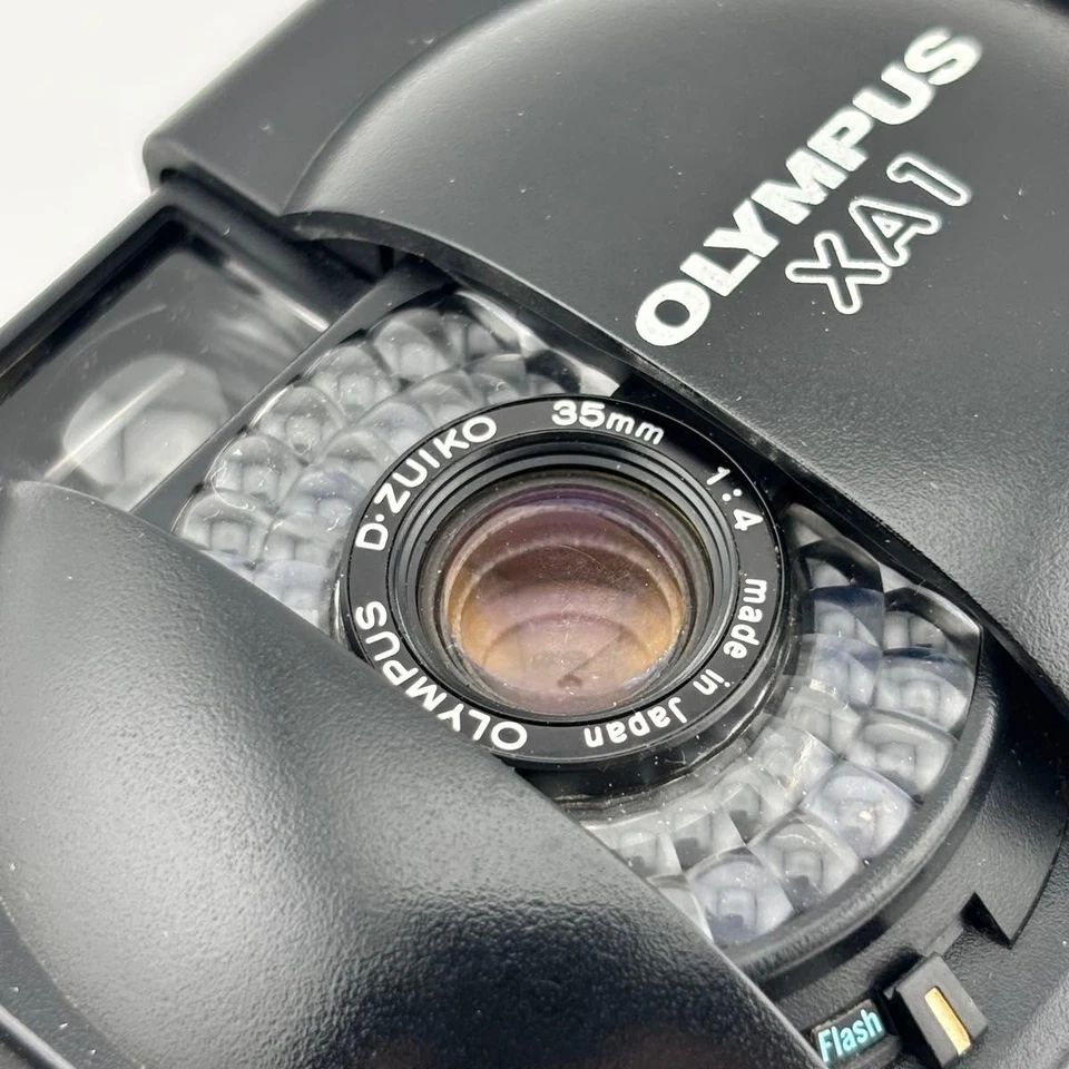 Olympus XA1 35mm Point & Shoot D.Zuiko 35mm f4 Blac Tested Near Mint, From Japan - Image 4 of 4