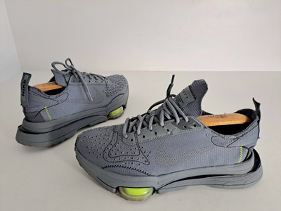 Nike Air Zoom Type N.354 Sneaker Größe UK 7,5 Rauchgrau in sehr gutem Zustand.
