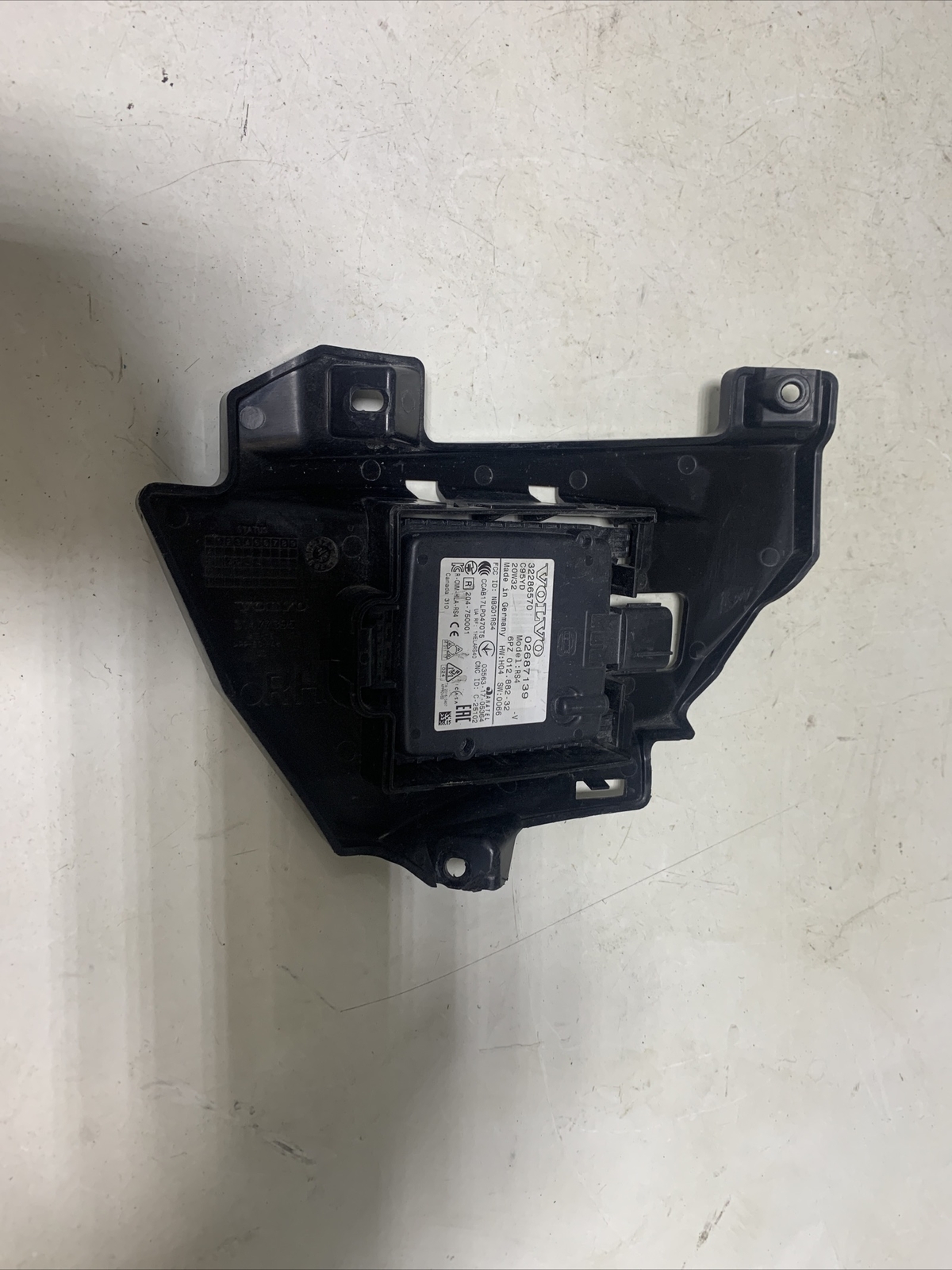 VOLVO Xc40 Rear Right Side Blind Spot Radar Sensor Module OEM 2018 