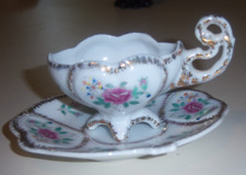 MINIATURE PORCELAIN CREAM PITCHER OCCUPIED JAPAN c. 1940's PERFECT COND.