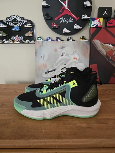 Adidas Adizero Select size 13 Black Solar Yellow. IE9263.