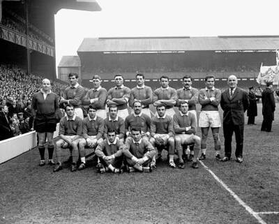 France Team Group Referee 1965 OLD RUGBY PHOTO