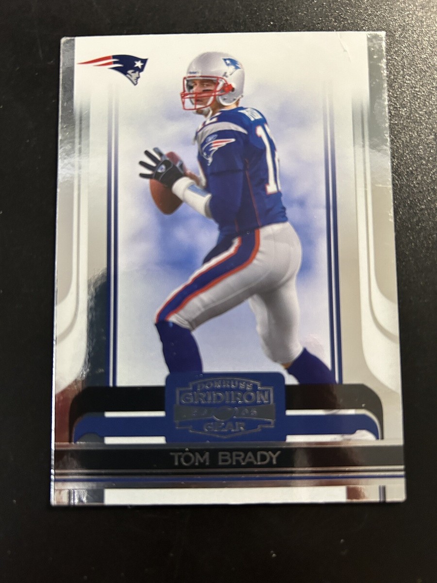 2006 Donruss Gridiron Gear Tom Brady #63 Patriots Football