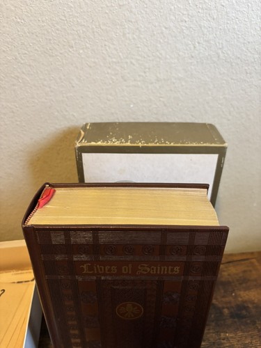 LIVES OF SAINTS Selected And Illustrated 1954 Excellent In Box Plasmas Vann - Picture 5 of 10