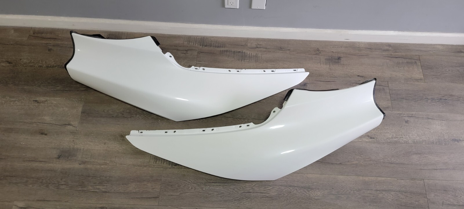 MCLAREN 720S FRONT FENDERS OEM 14A2368SP 14A2369SP LEFT AND RIGHT GOOD 