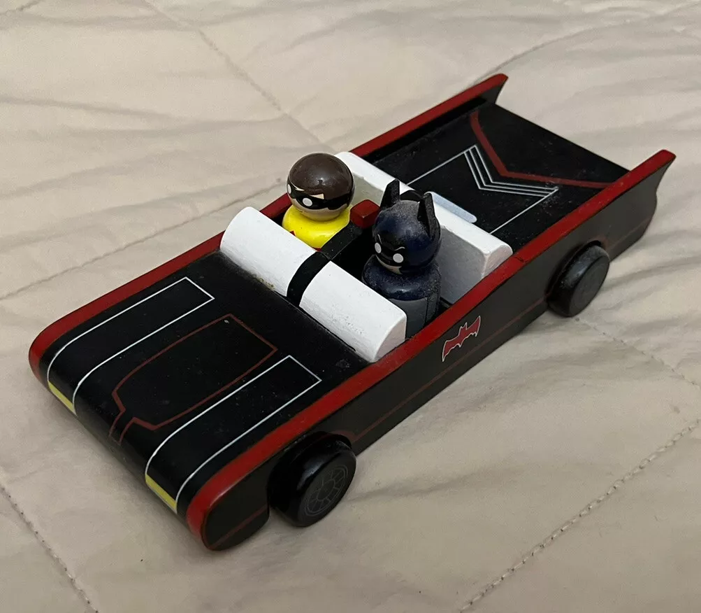 Batman Classic TV Series Batmobile Pin Mates