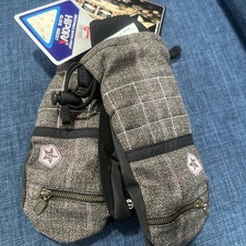 Sessions Riley Windowpane Plaid Mittens Glove...